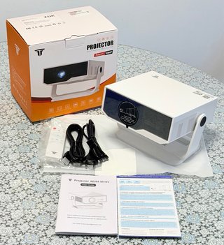 Proyector 1080P Android TV WiFi6 Bluetoo5.4 App