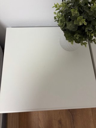 2 Mesitas de Noche Blancas Ikea