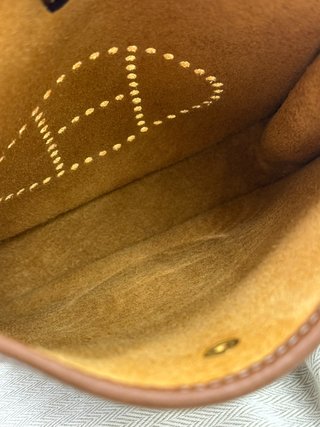 Bolso Hermès Evelyne 16