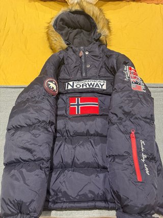 Abrigo Geographical Norway Azul.
