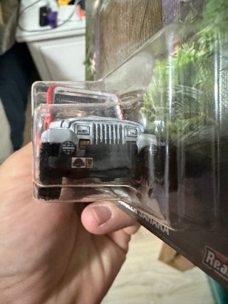 Hot Wheels Jurassic Park Jeep Wrangler Sahara
