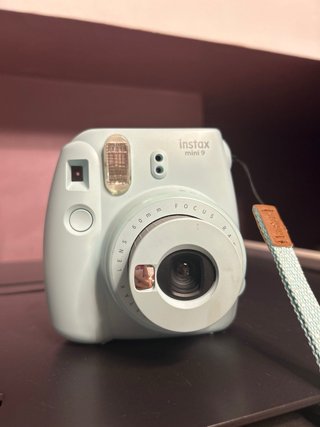 Cámara Fujifilm Instax Mini 9 Azul con accesorios