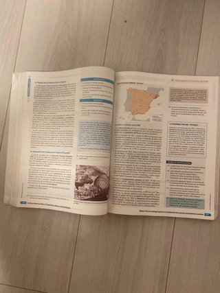 Libro de historia de españa de 2 de bachillerato.
