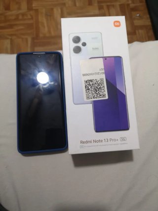 Xiaomi Redmi Note 13 Pro+
