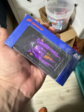 Spark Model dragón Morado le mans