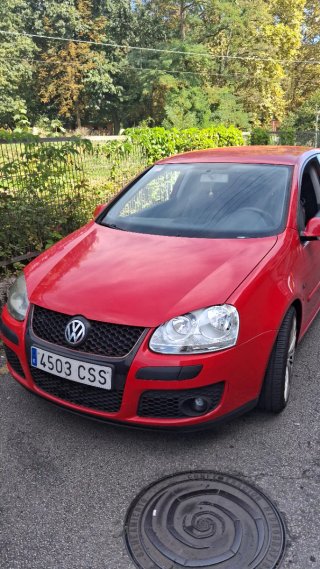 Volkswagen Golf 2004