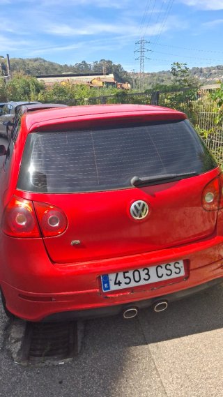 Volkswagen Golf 2004