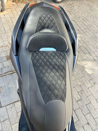 Yamaha X-Max 300  menos de 5000km