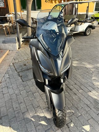 Yamaha X-Max 300  menos de 5000km