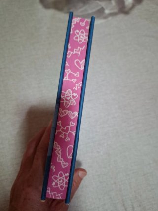 Libro en inglés "the love hypothesis"