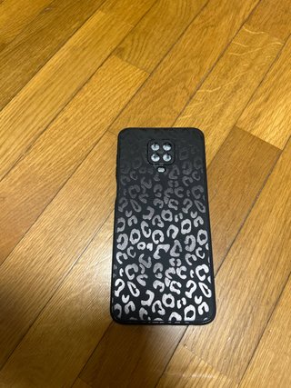 Funda móvil leopardo