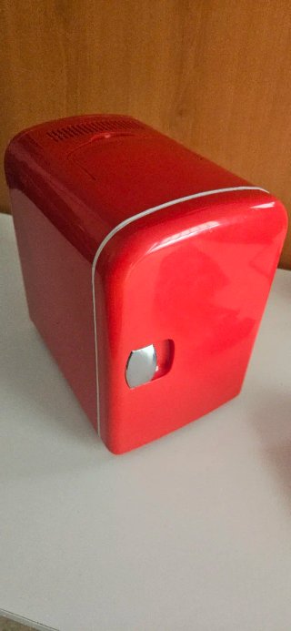 Nevera Mini Roja