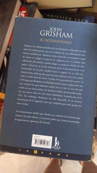 THRILLER | El intermediario - John Grisham