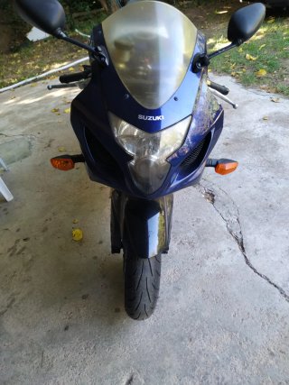 Suzuki GSXR 600 K4