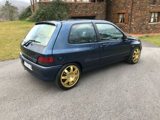 Renault Clio 1993
