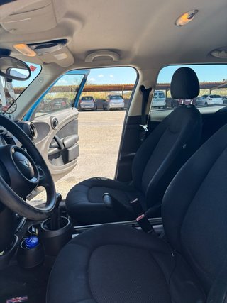 MINI Countryman 2011
