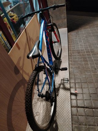 Bicicleta de Montaña Huffy Azul y Naranja