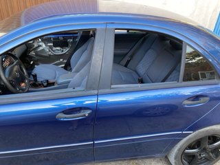 Mercedes-Benz Clase C 2004