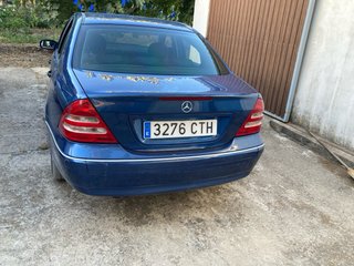 Mercedes-Benz Clase C 2004