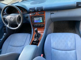 Mercedes-Benz Clase C 2004