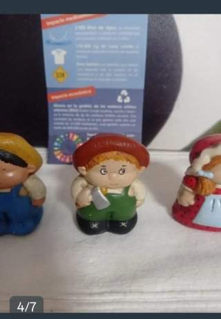 Set de 4 Figuras Landrin Caperucita Roja