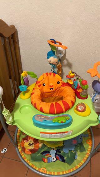 Saltador Bebé Fisher Price con Tapete