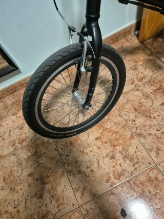 Bicicleta eléctrica plegable