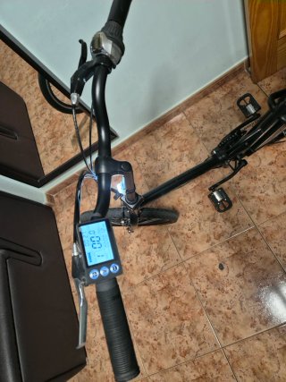 Bicicleta eléctrica plegable