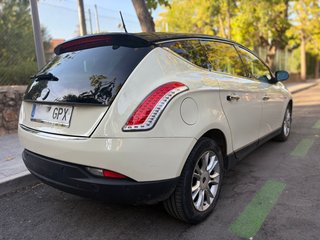 Lancia Delta 2009