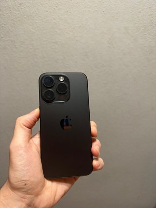 iPhone 15 Pro Negro