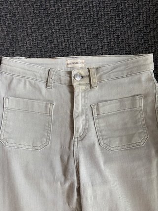 Pantalones vaqueros verde claro