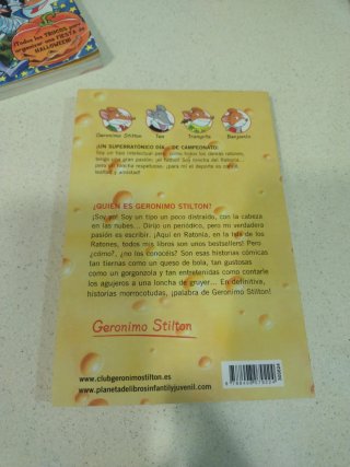 Tres libros de Gerónimo Stilton