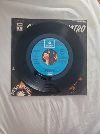 VINILO SUZI QUATRO