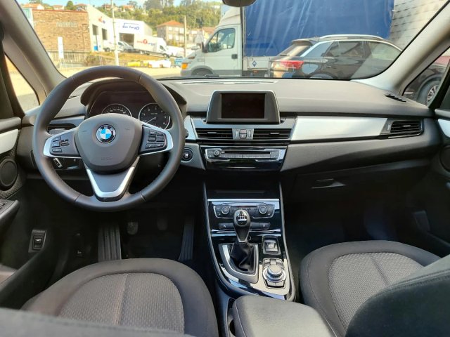 BMW 218D 150CV 7 plazas manual