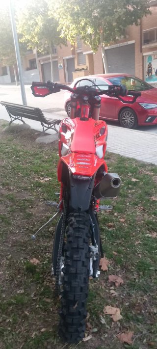 Beta 350 Enduro Roja 2026