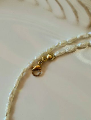 Collana girocollo di perle di fiume naturali