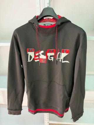 Sudadera Desigual Negra y Roja Talla XL