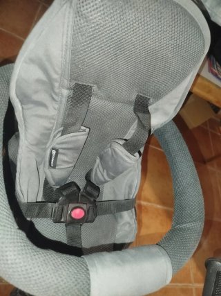 Triciclo Kinderkraft Gris