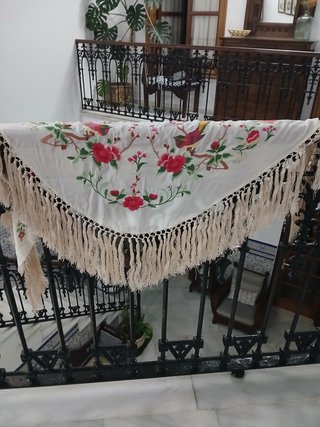 Mantón Flamenco Bordado Flores Azul
