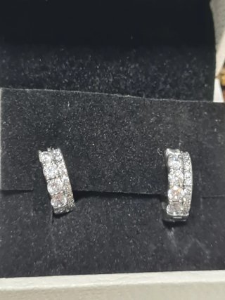 Pendientes Pandora de plata con doble circonitas