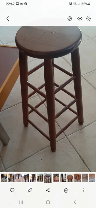 Taburete de madera