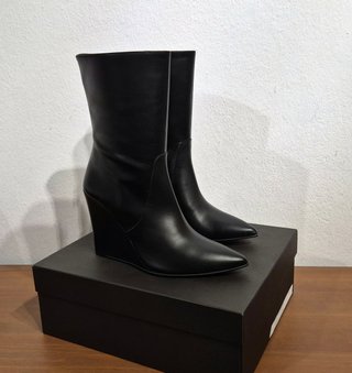 Stivaletti con tacco a zeppa in pelle, nero, n.40