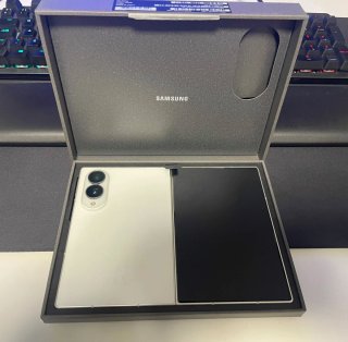 Samsung Galaxy Z Fold 8 256GB