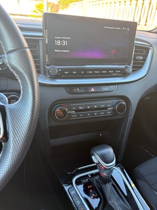 KIA Ceed Gt line 140 cv 2025 Deluxe White