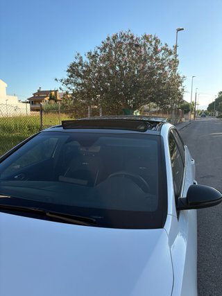 KIA Ceed Gt line 140 cv 2025 Deluxe White