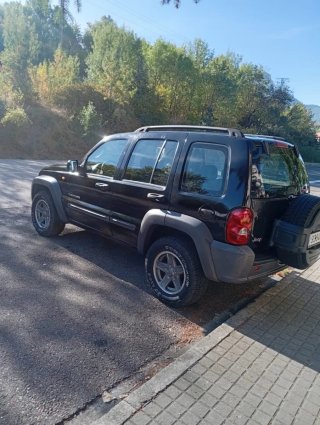 Jeep Cherokee 2003