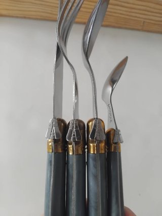 Cubertería Laguiole 6 pax