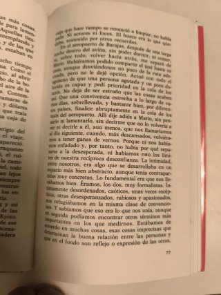 Queda la noche. Premio Planeta 1989.