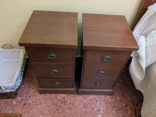 Mesitas de noche de madera (2 unidades)