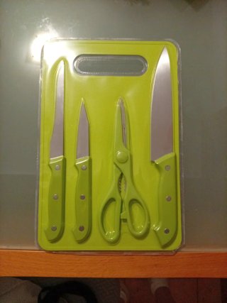 Juego de Cuchillos y Tijeras Verde